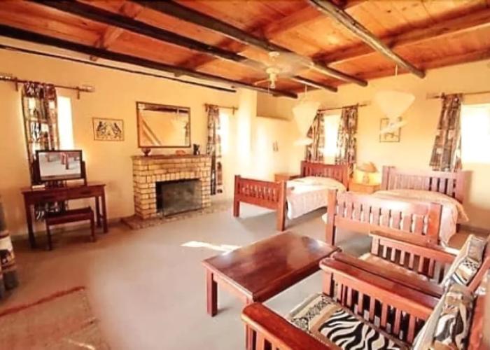 Ganda Lodge
