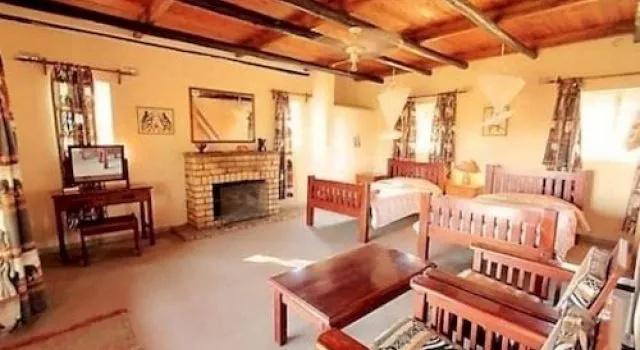 Ganda Lodge