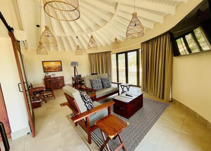 Hwange Safari Lodge