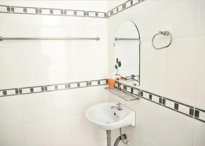 Minh Hung Hotel
