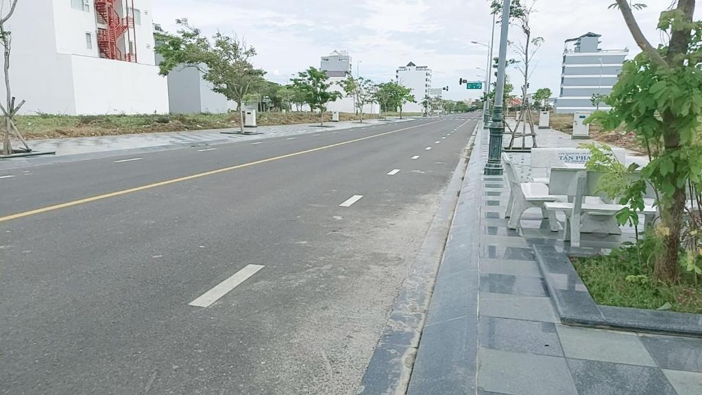 Tiffany hotel & restaurant