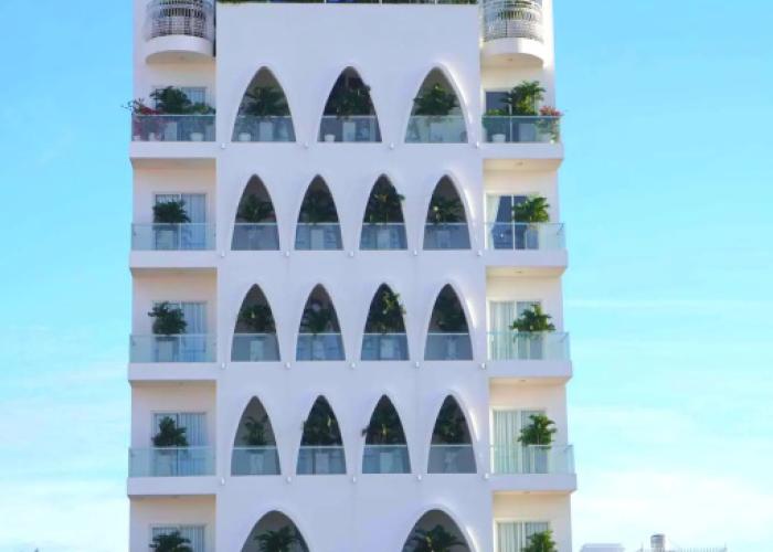 Tiffany hotel & restaurant