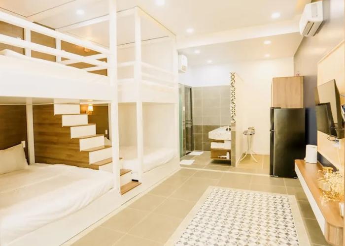 Kiwi's Homestay & Cafe