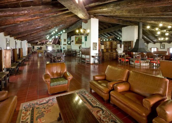 La Trucha Hotel