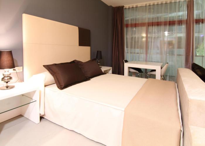 Apolo Suites Rentalmar