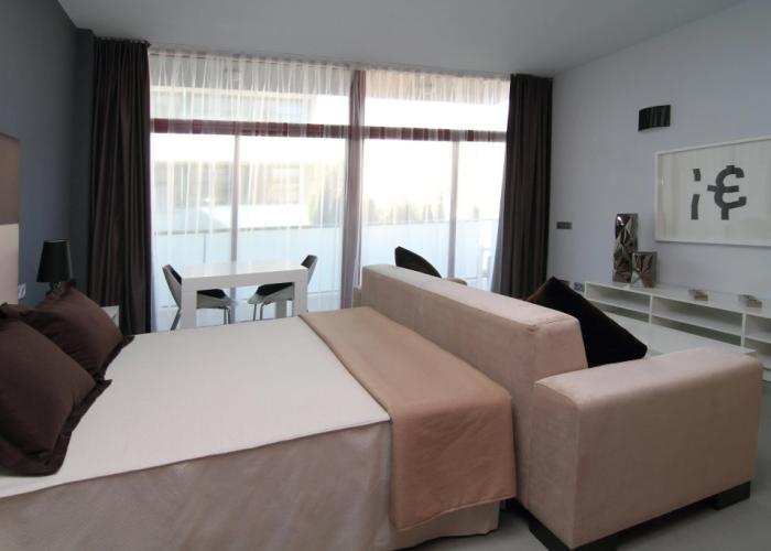 Apolo Suites Rentalmar