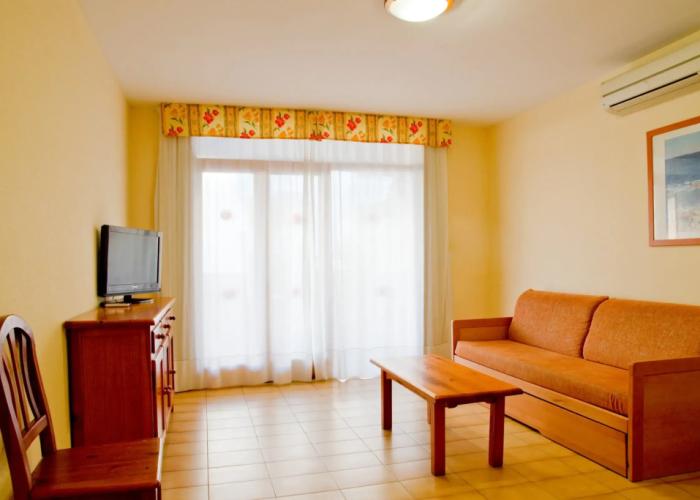 Azahar Apartments