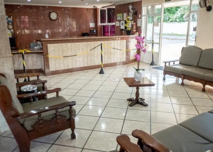 Hotel Almanara