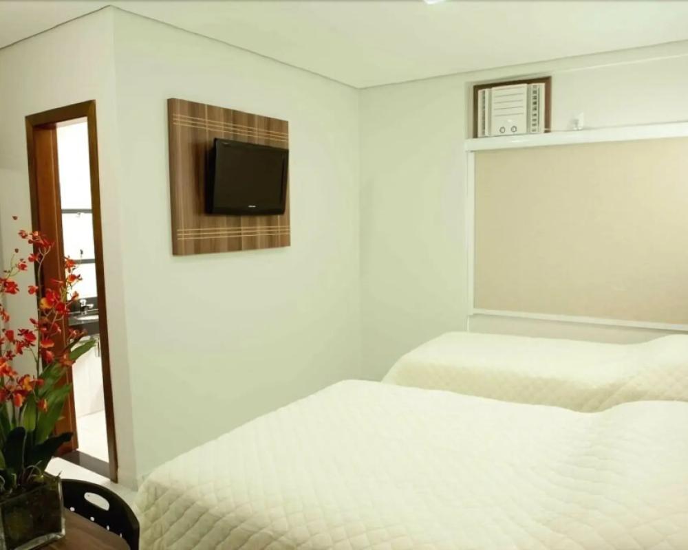 фото Serras Hotel