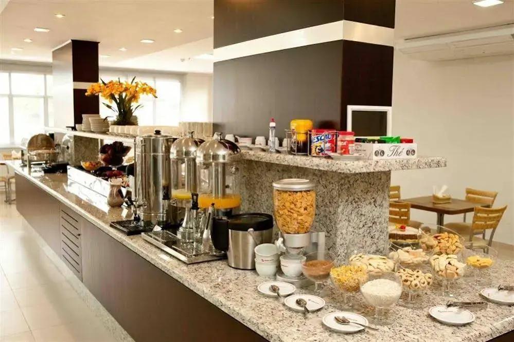 фото Serras Hotel