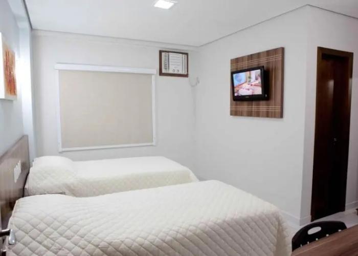 Serras Hotel