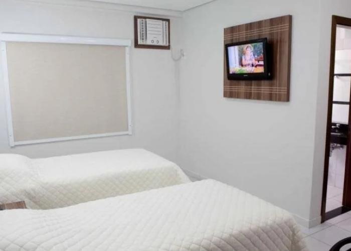 Serras Hotel