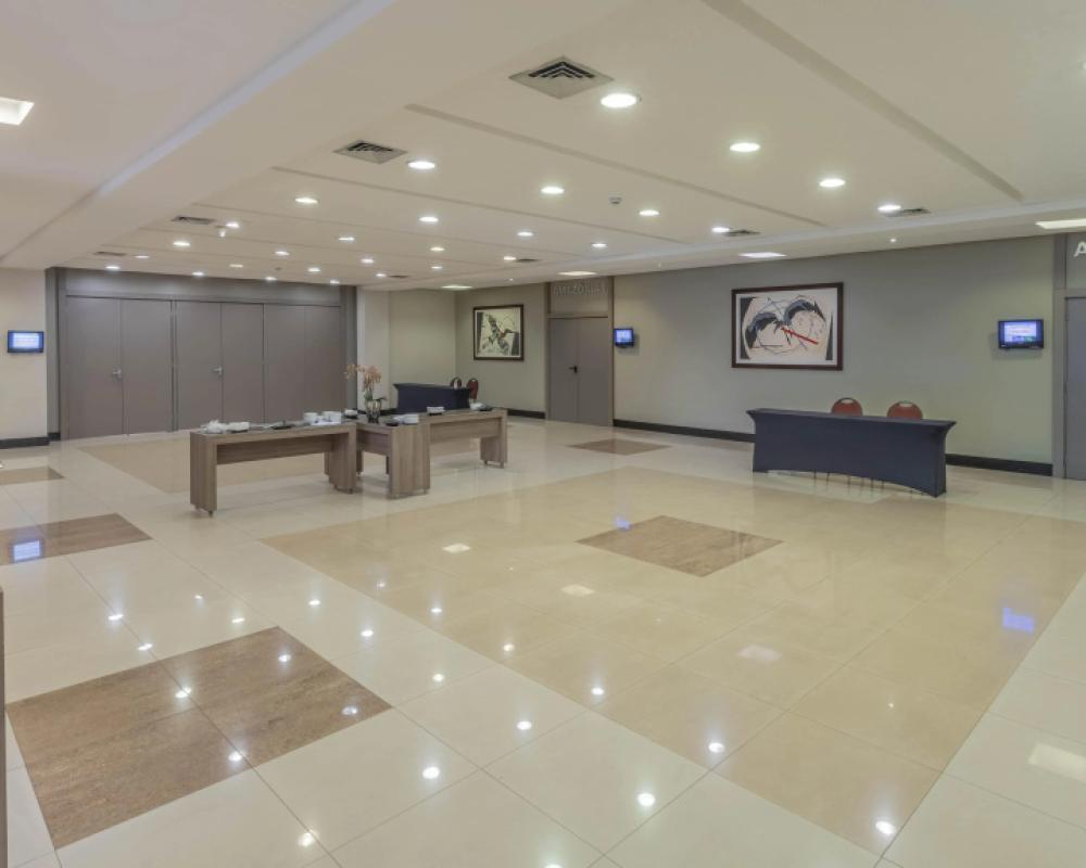 фото Hotel Deville Prime Cuiabá