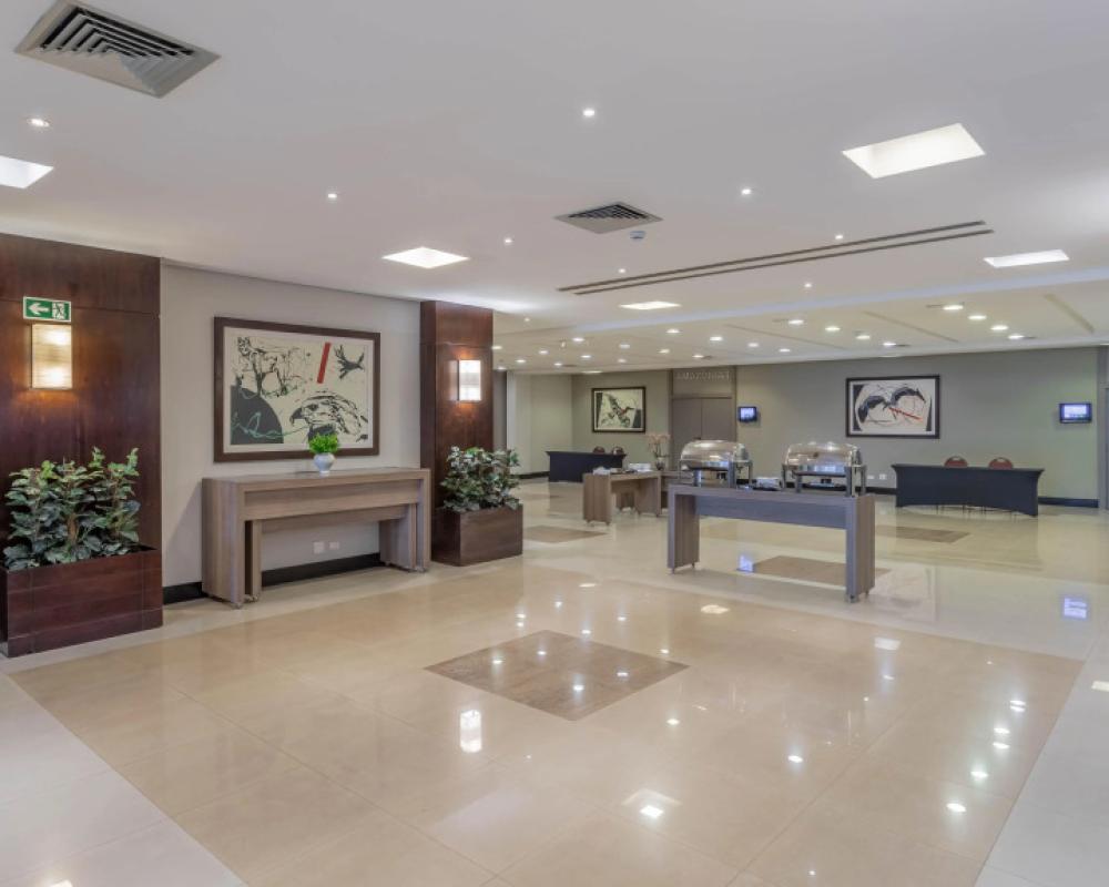 Hotel Deville Prime Cuiabá