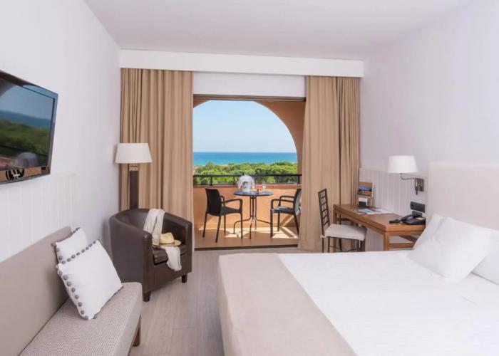 La Costa Golf & Beach Resort