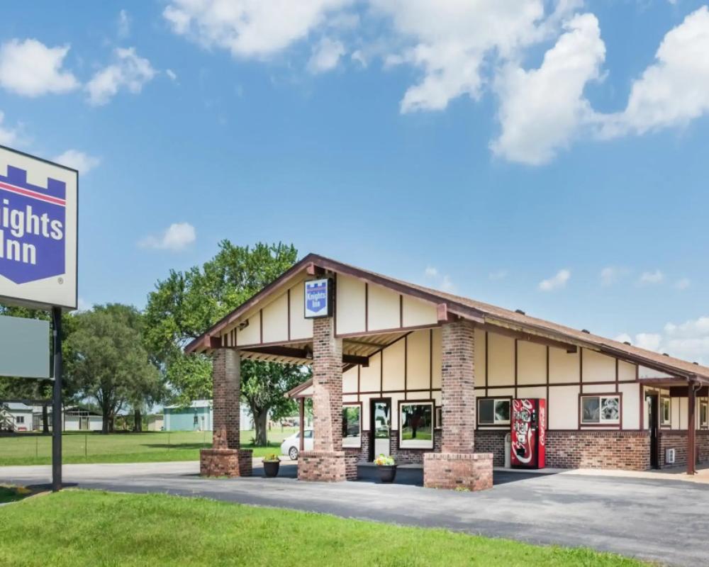 Knights Inn Chanute