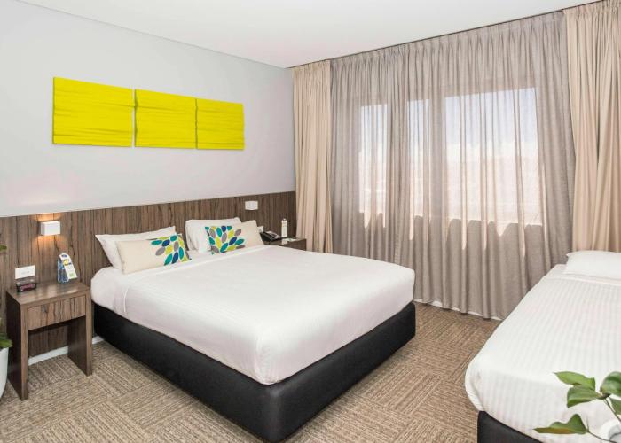 ibis Styles The Entrance