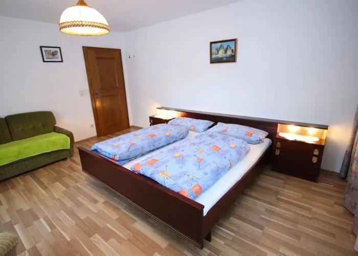 Spacious Apartment near Ski Area in Salzburg