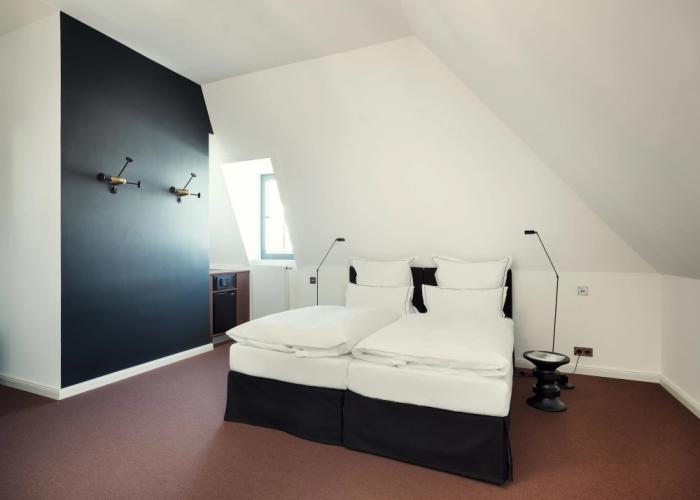 THE QVEST hideaway