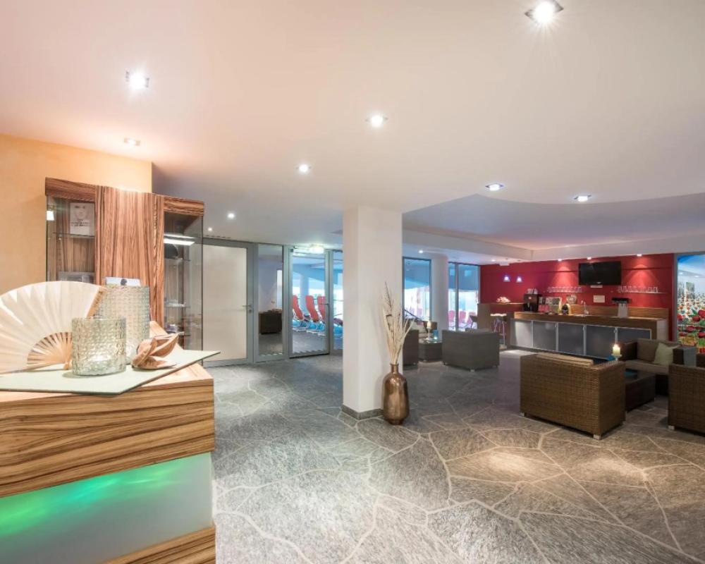 фото Hotel Leonhard