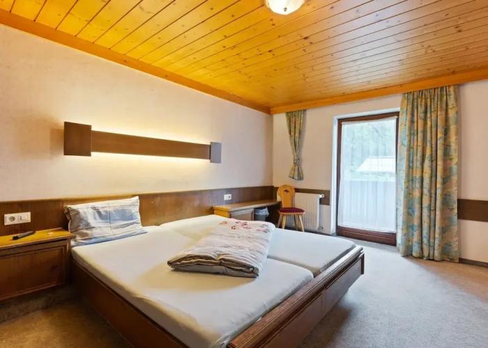 Apartment in Saalbach-hinterglemm Near Ski Area