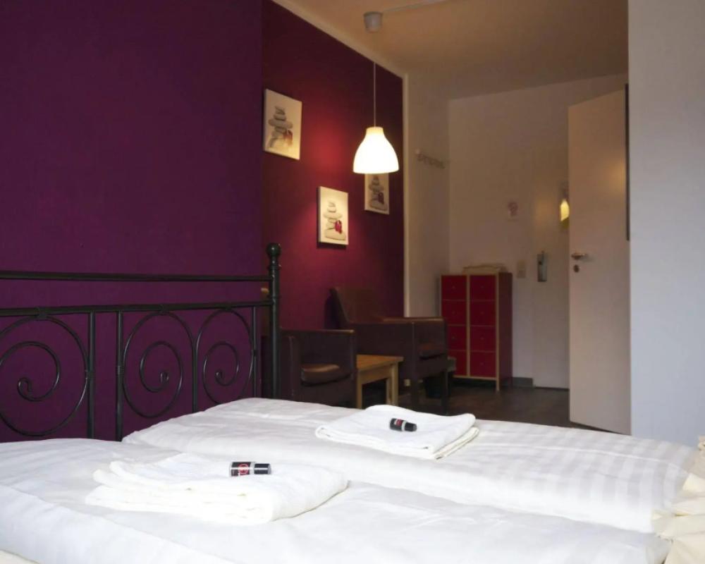 фото Station Hostel For Backpackers