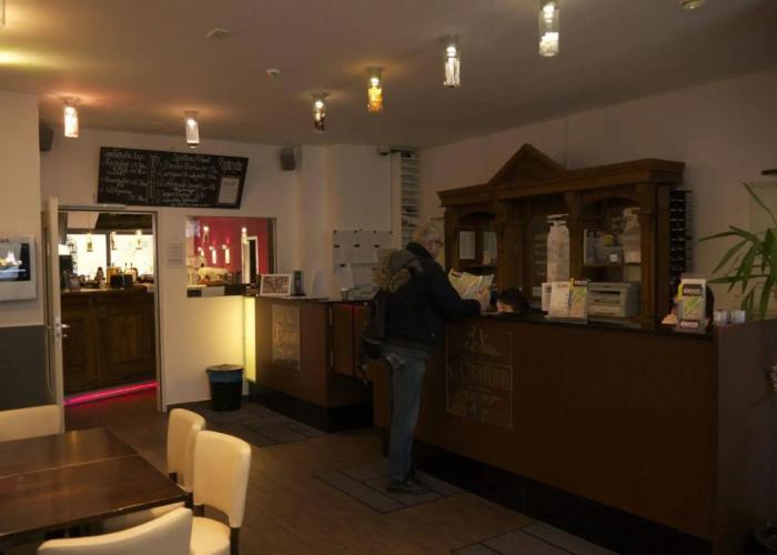 Station Hostel For Backpackers