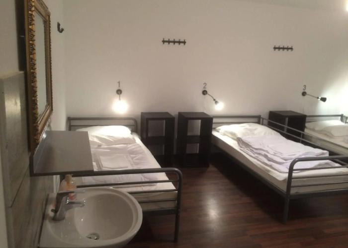 Station Hostel For Backpackers