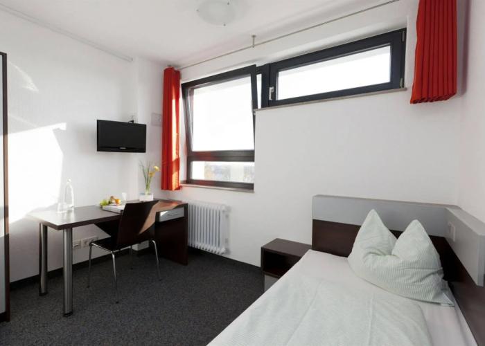 DJH City-Hostel Köln-Riehl