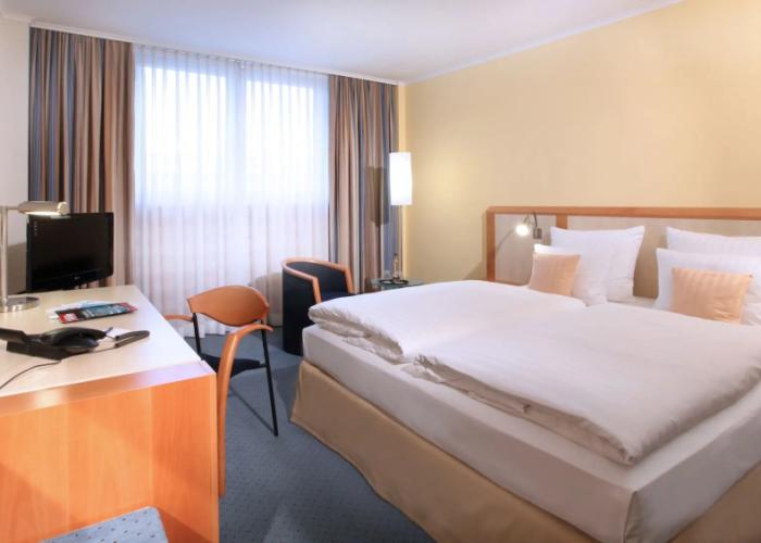 Lindner Hotel Cologne Am Dom, part of JdV by Hyatt