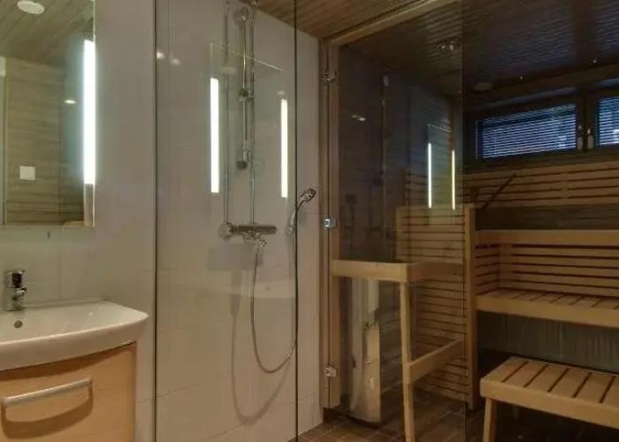 Levi Suites Unna Mànnu