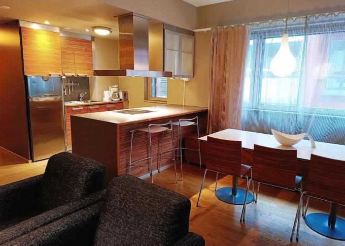 Levi Suites Unna Mànnu