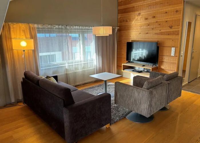 Levi Suites Unna Mànnu