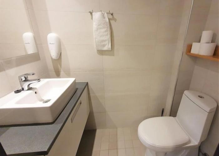 Levi Suites Levi Gold
