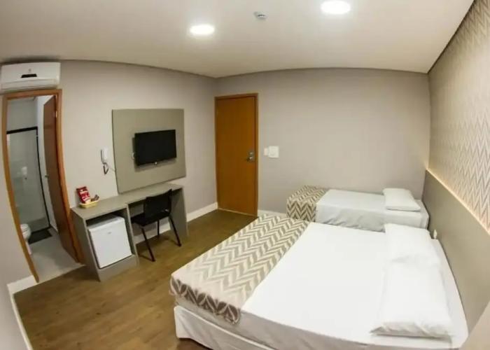 Flórida Mall & Suites