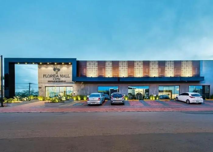 Flórida Mall & Suites