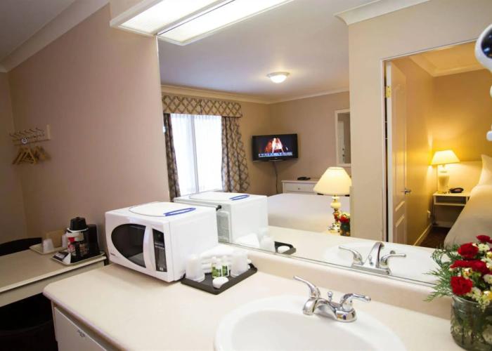Glenwood Inn & Suites