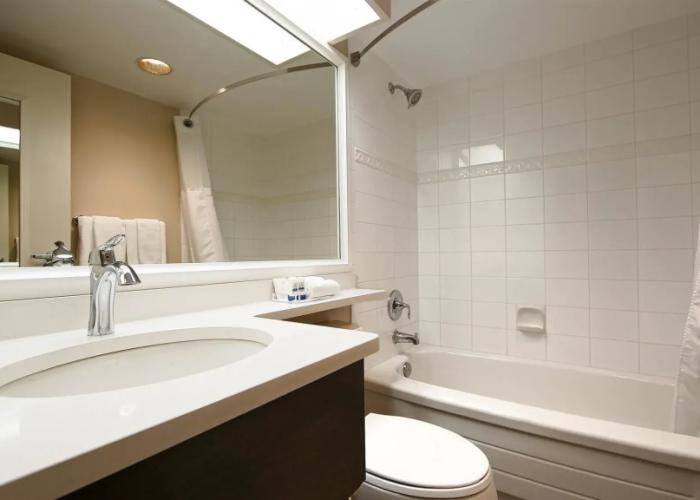 Best Western Plus Columbia River Hotel