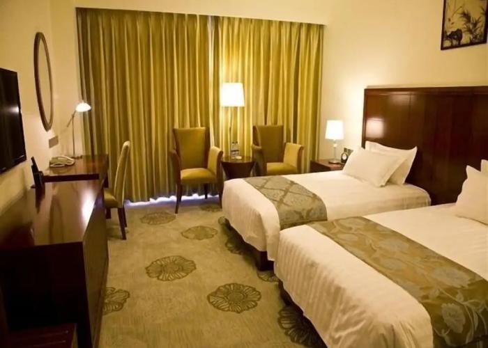 Qian'an Jin Jiang Hotel