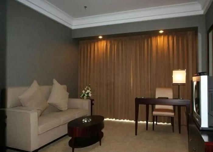 Qian'an Jin Jiang Hotel