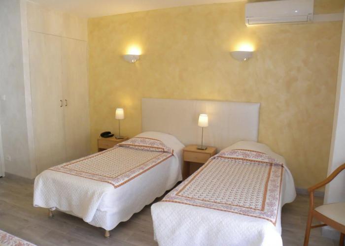 Anglade Hôtel