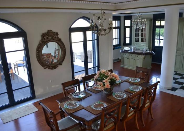 Mikamas Villa