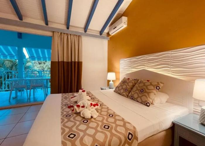 Tropicana Suites