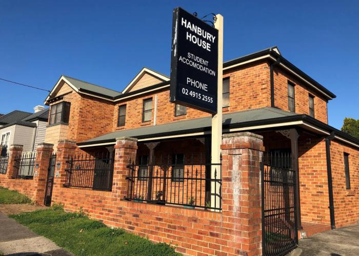 Hanbury Lodge