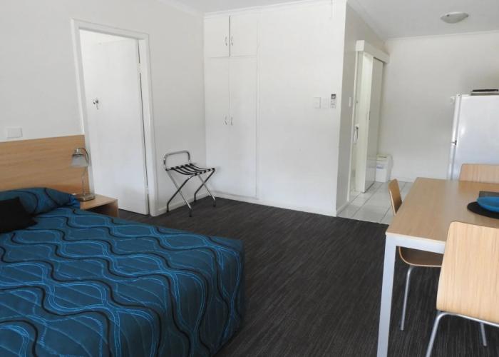 Urangan Motor Inn