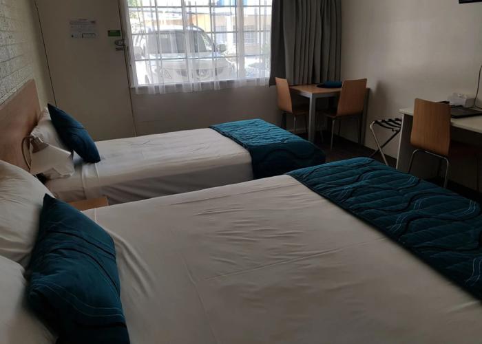 Urangan Motor Inn