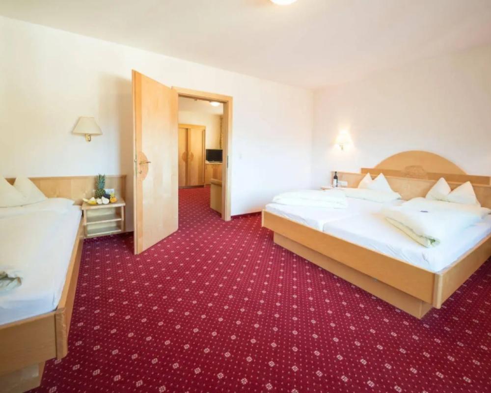 фото Hotel Persal