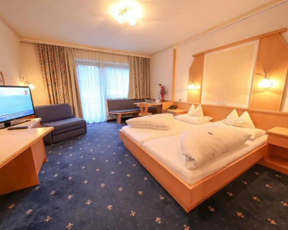 фото Hotel Persal