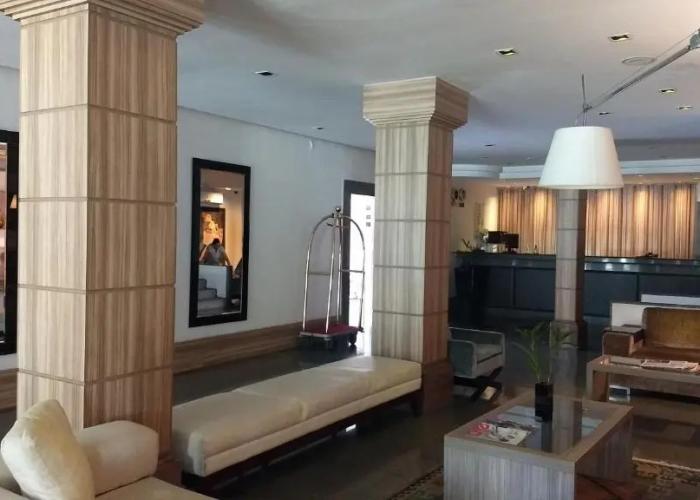 Castel Plaza Hotel