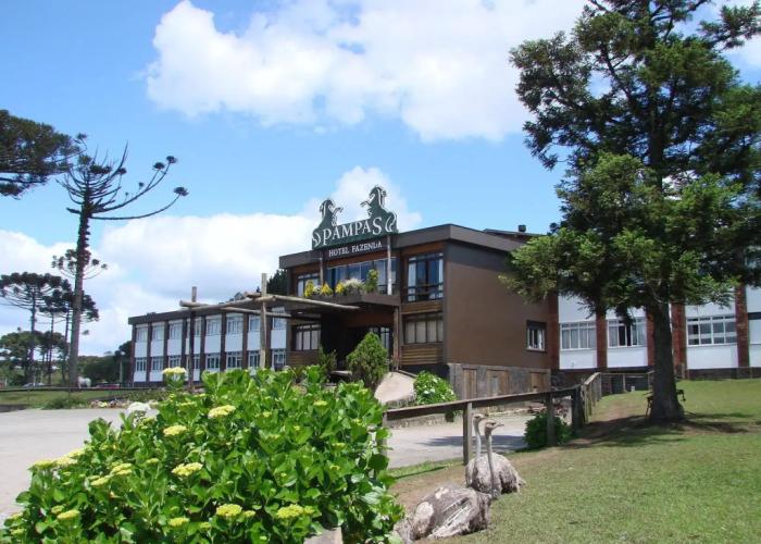 Hotel Fazenda Pampas